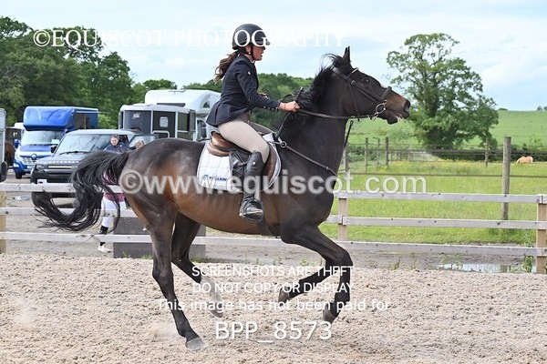 BPP_8573 - CLASS 15 SUN Senior Newcomers/ 1.10m Open