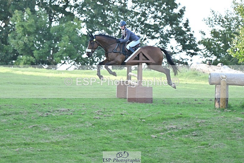 230909-174950-07798 - Cls 14 Snr 1m Derby