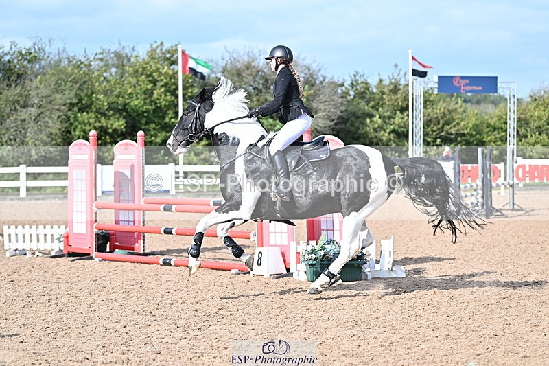 241004A-115516-01735 - Fri 08 85cm Amateur Quals