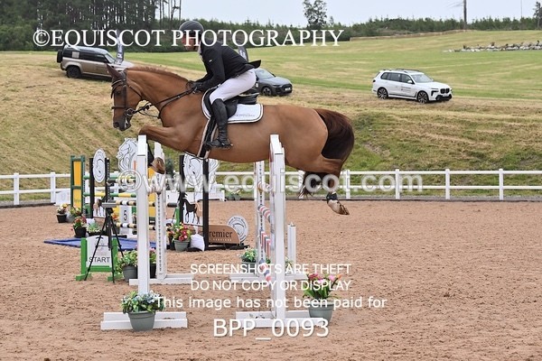 BPP_0093 - CLASS 25 SUN HOYS Redpost Equestrian Senior Foxhunter Second Round