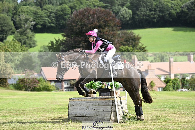 240825X-104024-31406 - 70cm XC 10.00 to 11.00