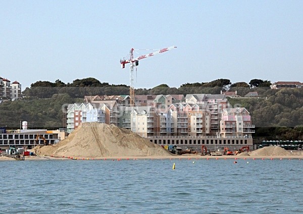 090524 FLATS FINISHED BUT SAND LEFT OVER IMG_3368 - Waterside Property