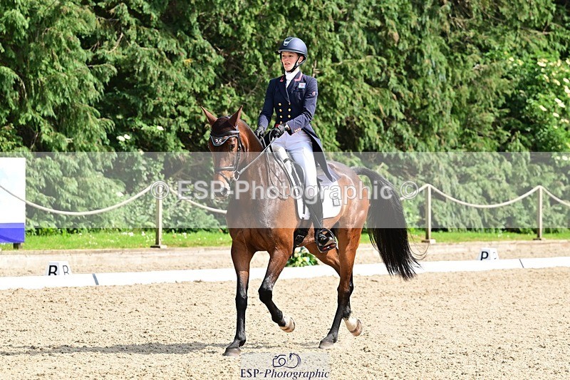 260528A-161733-05089 - C-323-Elizabeth.Barratt