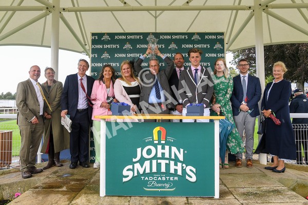 150723-Race 1-Blue For You-0090 - Race 1 2.00pm John Smith's Racing Handicap