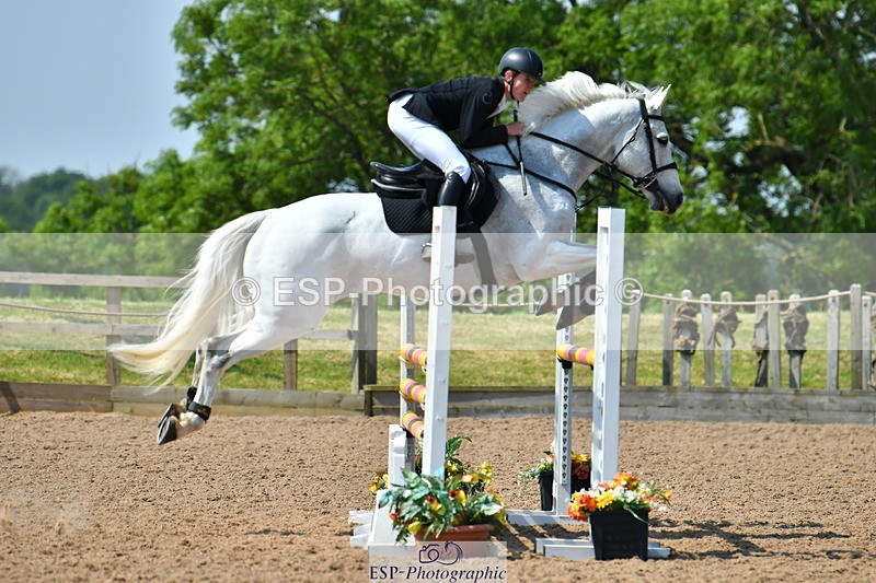 230609A-104428-00160 - Cls 1 Snr 1.05m & 1.10m Open