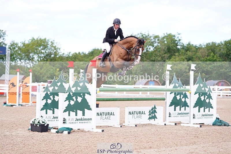240721A-140712-18624 - Cls 32, YH 6 Yr Olds 1.30m