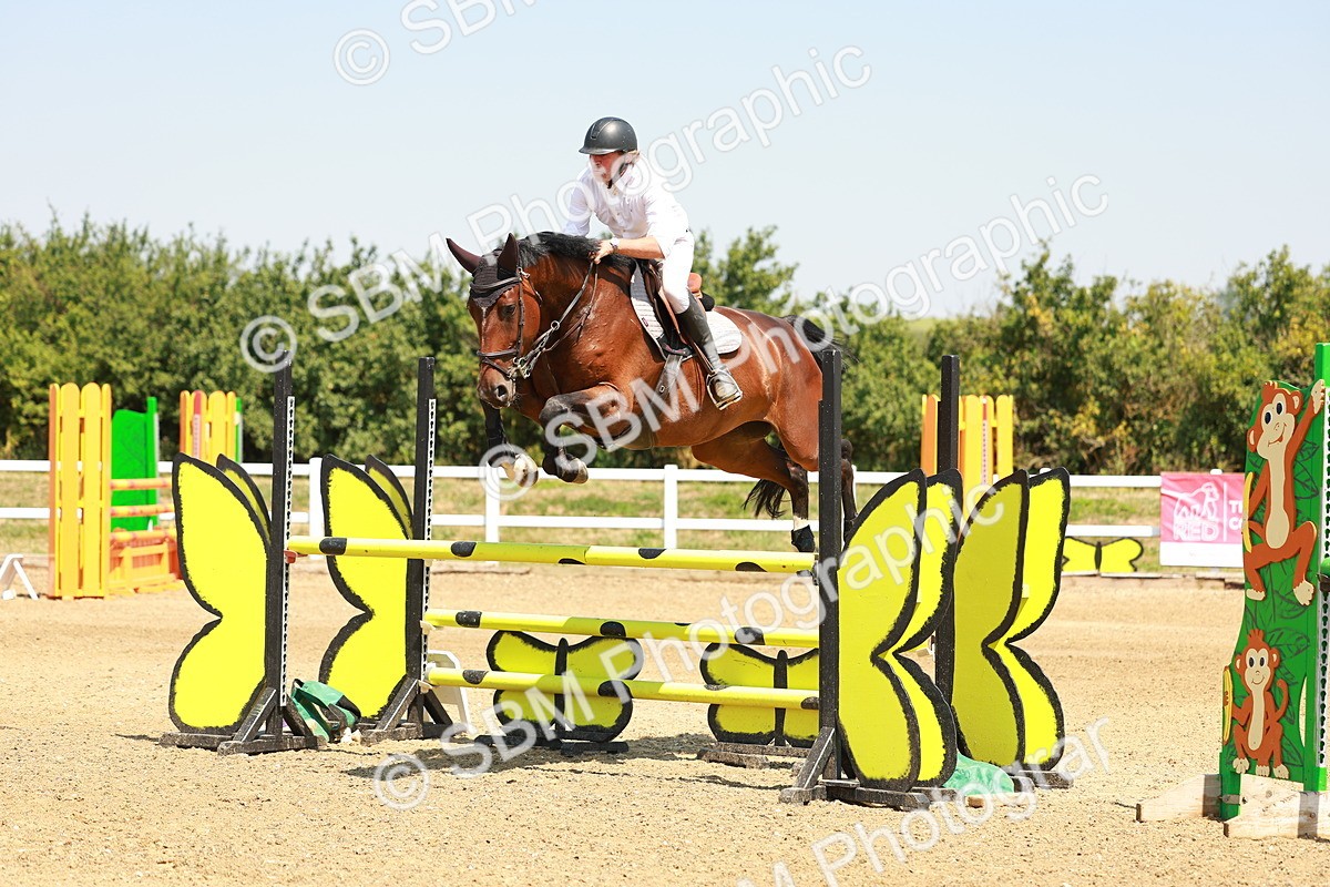 SBM_001232 - Class 4 - Senior Newcomers - 1.10m