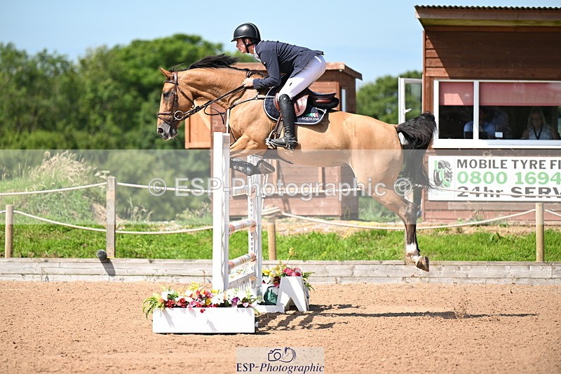 240718A-113937-04834 - Cls 1, 3 Star Small Tour 1.35m