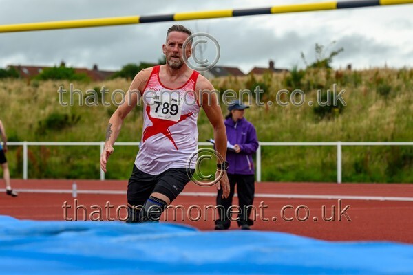 ComMast25-912483 - Field Male Set Two