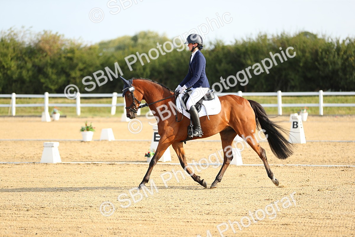 SBM_014955 - Class 13 - Novice 23 - 8,30-9.33