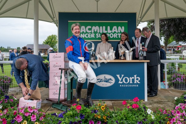 150624-Race 1-Lord Melbourne-4545 - Race 1 1.50pm Queen Mother's Cup Handicap