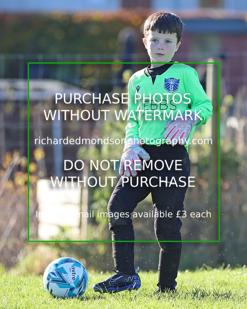 IMG_4143 - Wattsfield U8 vs Grange Utd U8 (11/11/23)