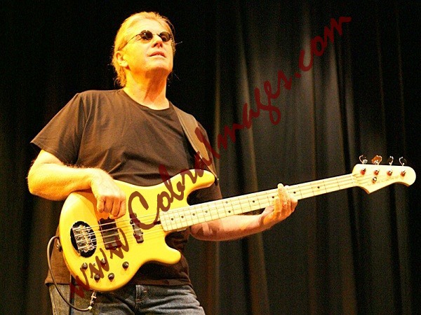 024_RT5B8021 - Walter Trout