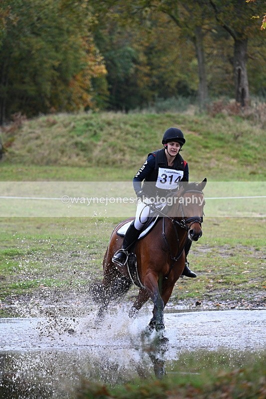 WJ7_4772 - 100cm Cam 2 Water Time 15:09 to 15:20