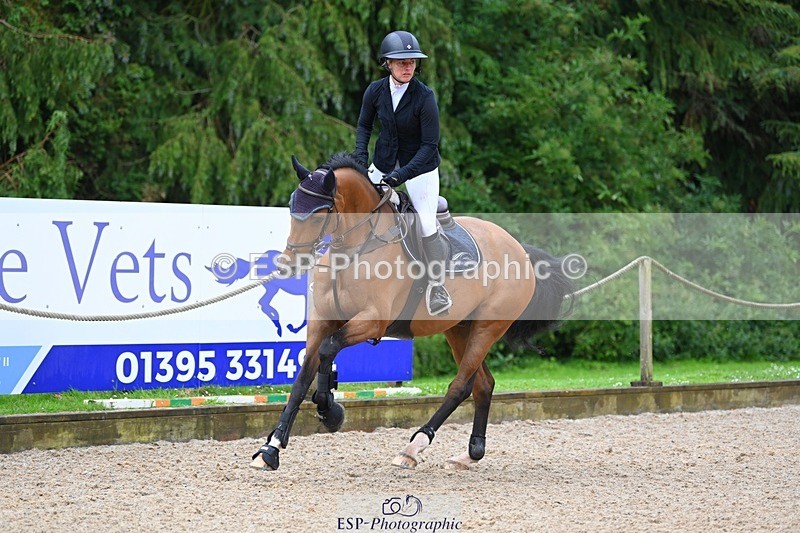 230713-104945-27052 - Cls 66 Newcomers & 1.10m Open