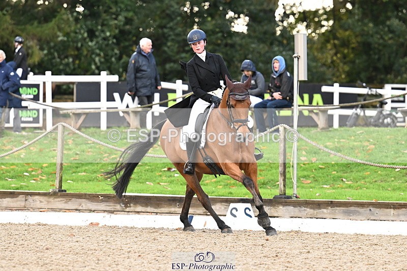 251023A-160659-06001 - B-167-Tabitha.Taylor