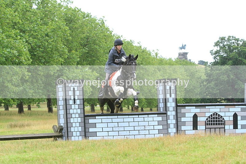 IMF_3027 - Time at Castle Jump 14:17 to 15:00