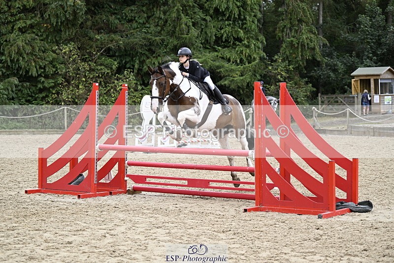 250830A-104638-05664 - Cls 21 British Novice and 90cm Open