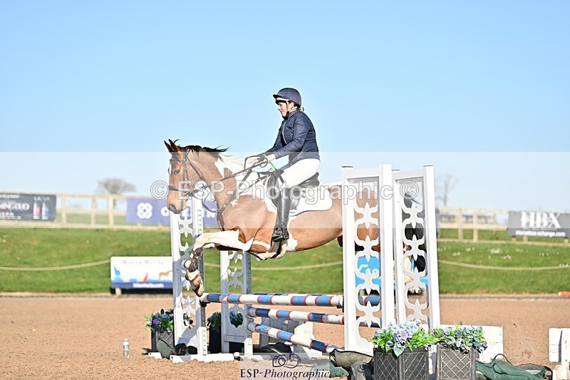 250401-170840-00280 - 70cm classes