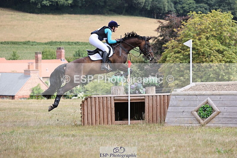 250802A-123142-03543 - C-127-Charlotte.Lee-HOLLY.VDV.Z