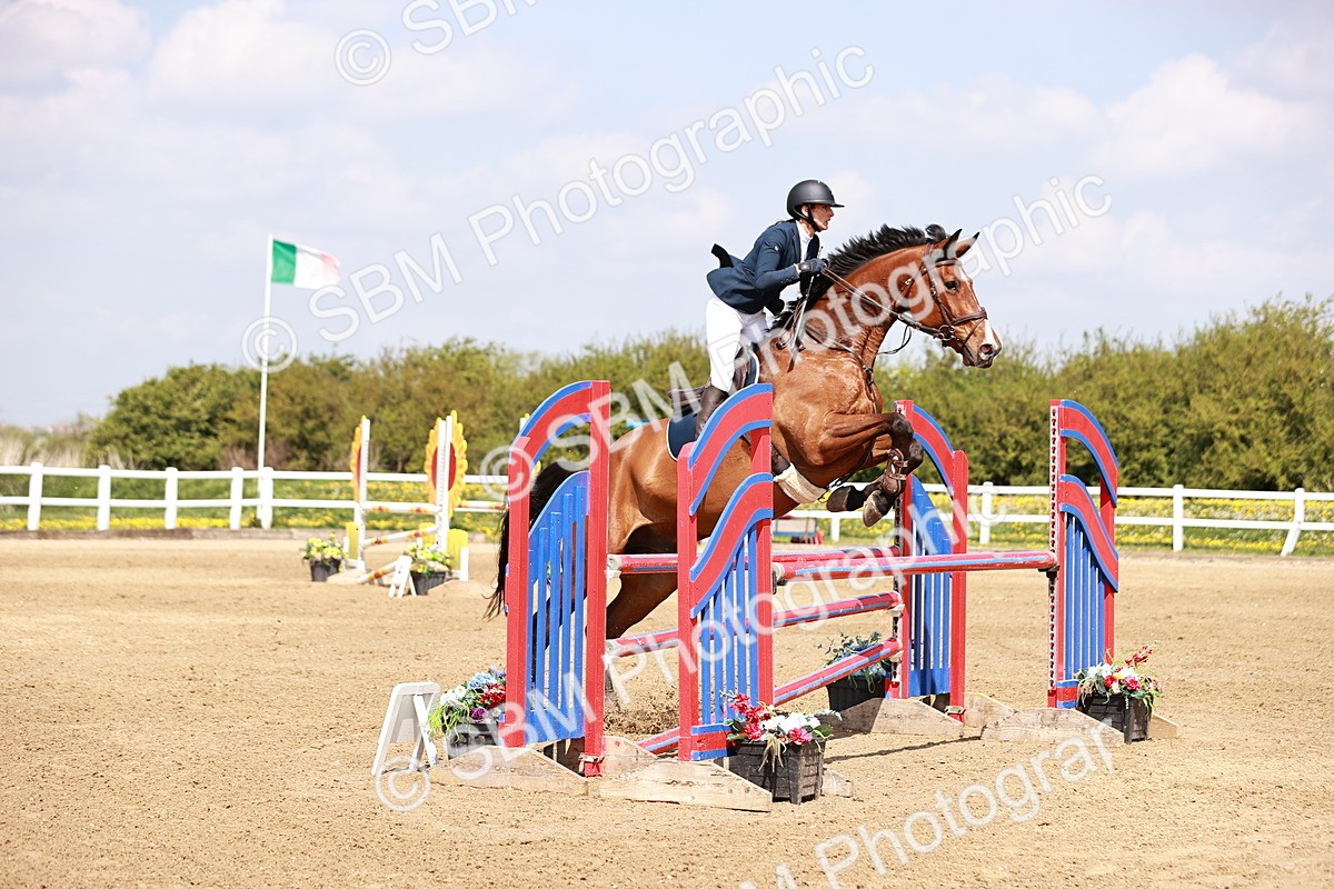  - Class 23 - Senior 1.05m