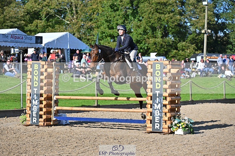 241027-122215-17248 - 464-Lucy.Hemmings-NLS.CLOVER.SHUFFLE