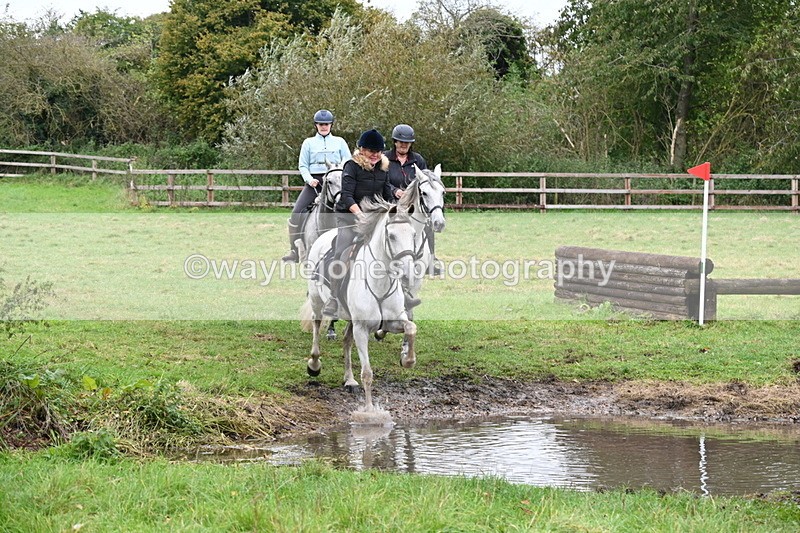 WJ6_6847 - Time at Photographer 13:06 to 13:23