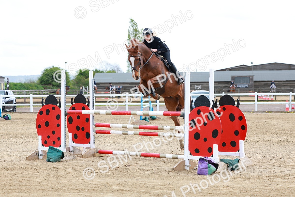 SBM_002255 - Class 10 - Senior Newcomers - 1.10m