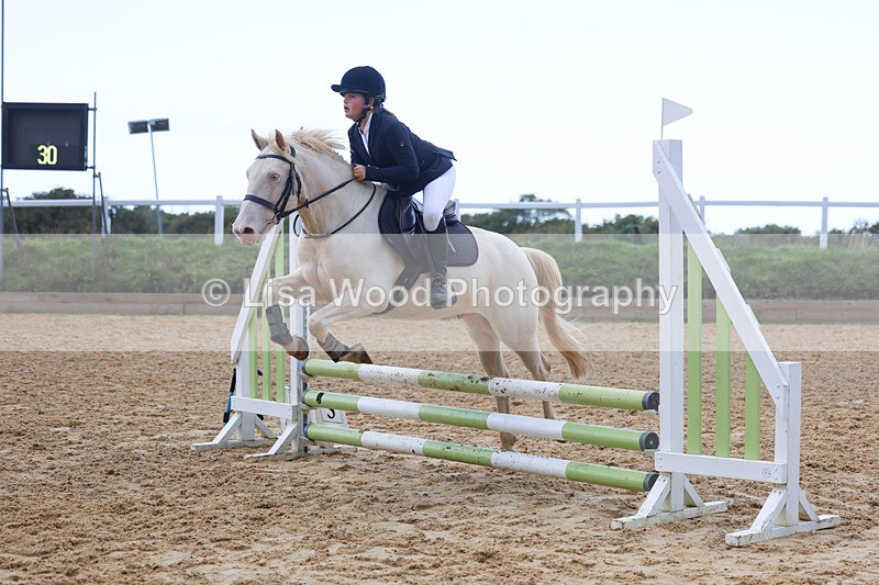 3E7A2937 - Class 4: 60cm Junior