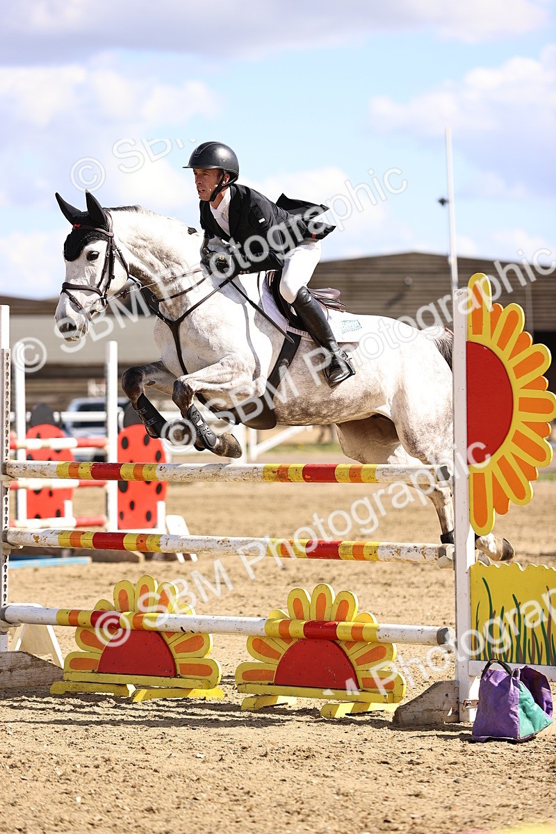 SBM_004646 - Class 18 - Senior 1.15m Open