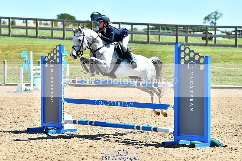 230624A-120556-00950 - Cls 38 Winter Summer 128 + 138cm