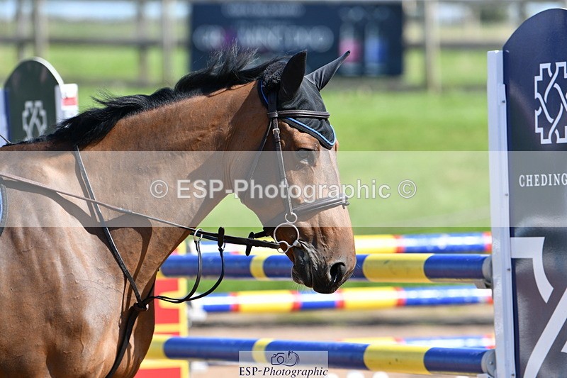 240914A-132003-07234 - Cls 15-S Snr Foxhunter