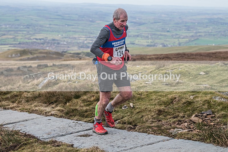 Nine Standards-441 - Nine Standards Fell Race Thursday 1st January 2026