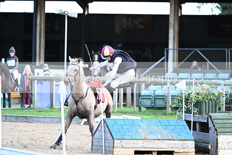 WJ7_5330 - Time 15:56 to 16:17