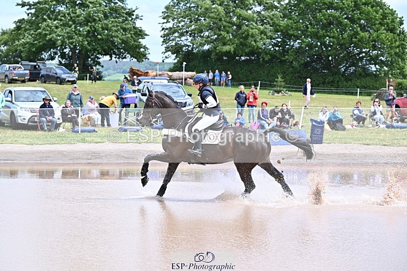 250525A-125734-16139 - D-417-Laura.Collett-DACAPO