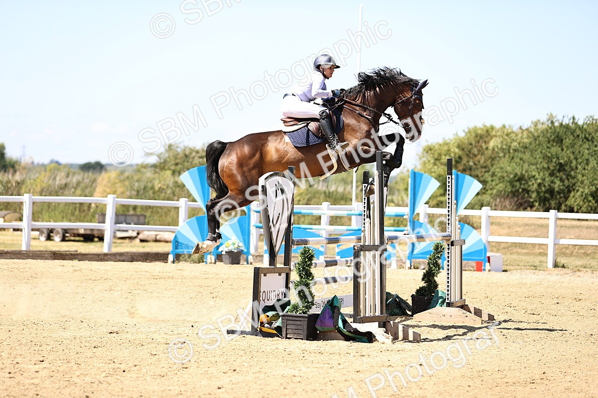 SBM_014988 - Class 15 - Senior Newcomers - 1.10m Open