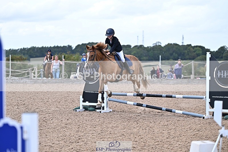 250826-152048-00089 - Clear Round and 60cm