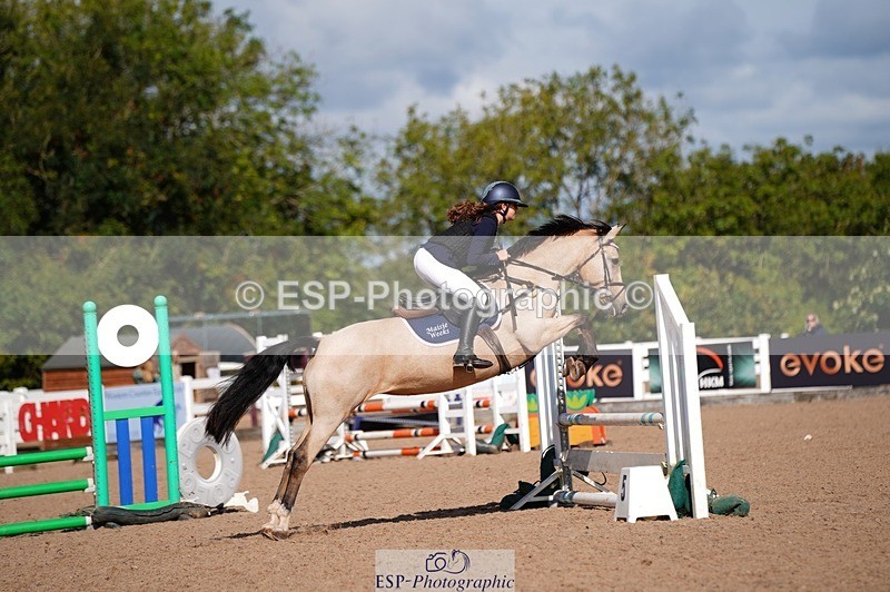 250921-113440-02734 - Cls 21+22 Club and Schools 70cm