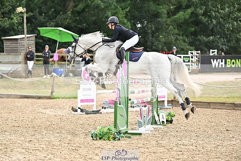 250706A-122305-18737 - Cls 48 Snr 1.05m Grand Prix