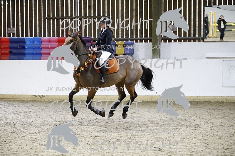 _T0A3509 - Class 8 90cm