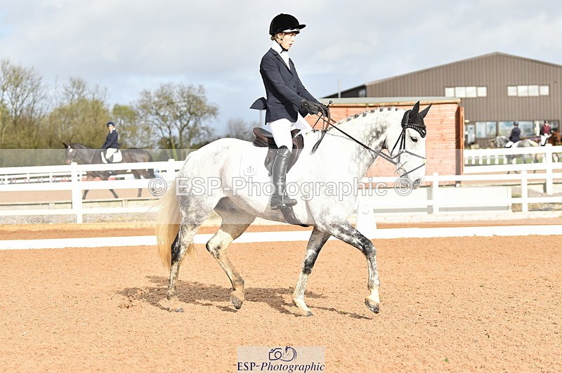 231104A-113232-01566 - Cls 5 Novice 37A