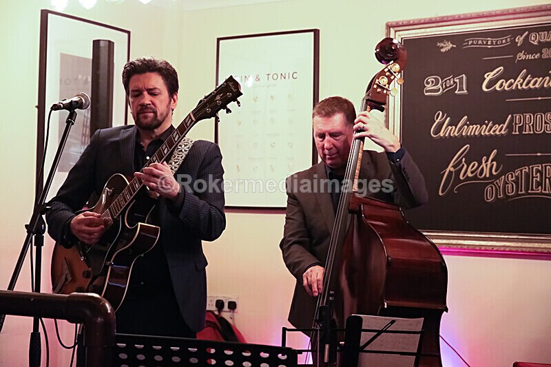 NKC-27 - Denny Illet and chums plays tribute to Nat King Cole