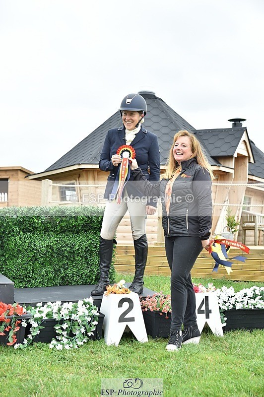 240831A-142632-03943 - 90 Presentations