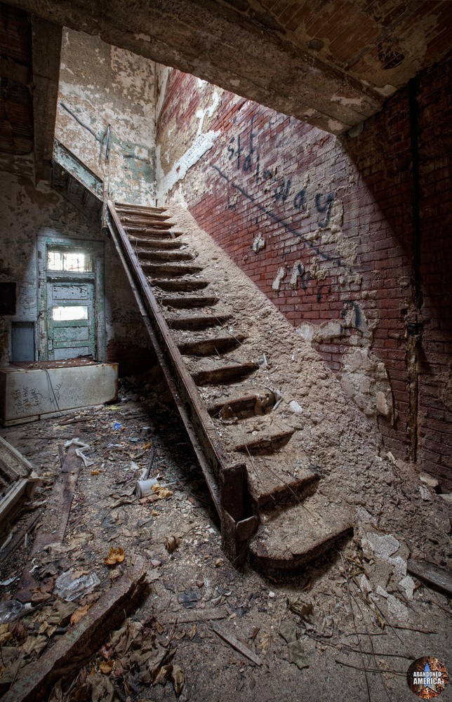 - Old Essex County Prison
