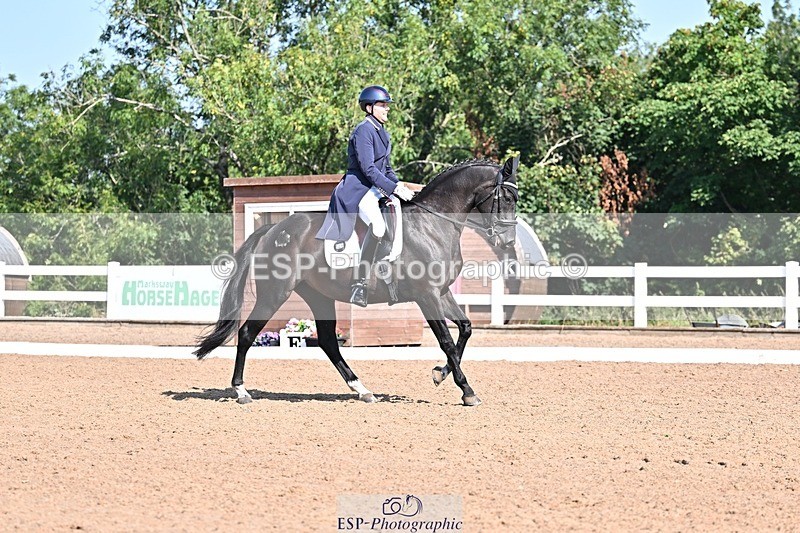 250816-101800-02400 - 046-Martyn.HumphreyIsabeau.May