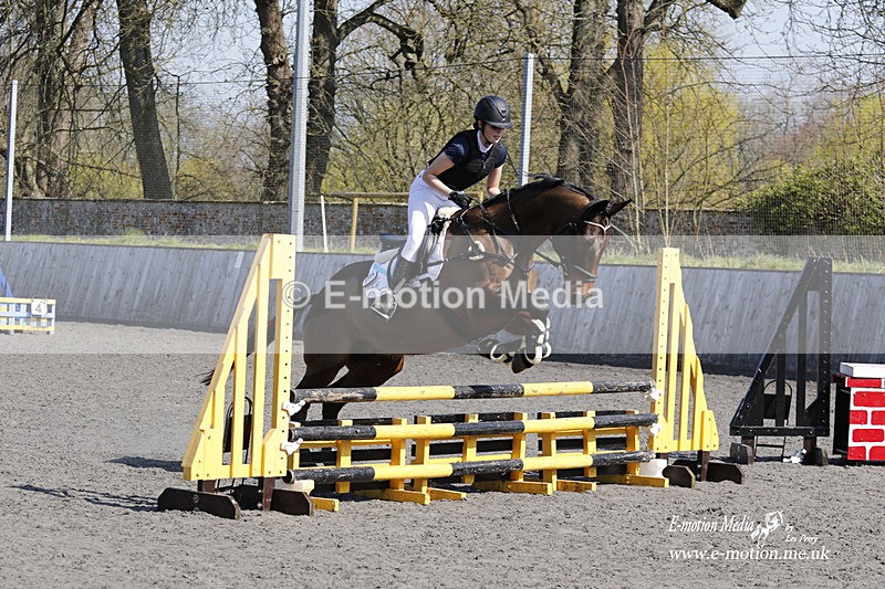 _EST0987 - Bourne Valley Riding Club Winter Showjumping 27/03/22