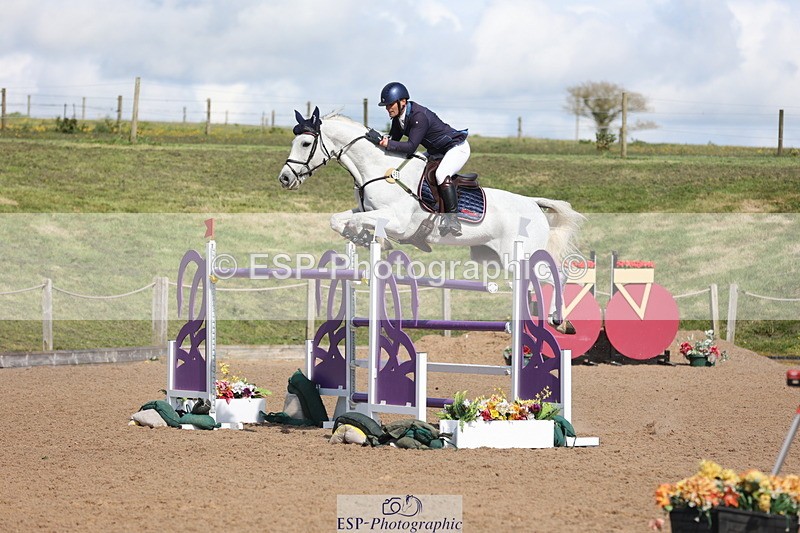 240419A-154817-08949 - Cls 10, 2 Star Big Tour 145cm  15.45 to 16.35 break