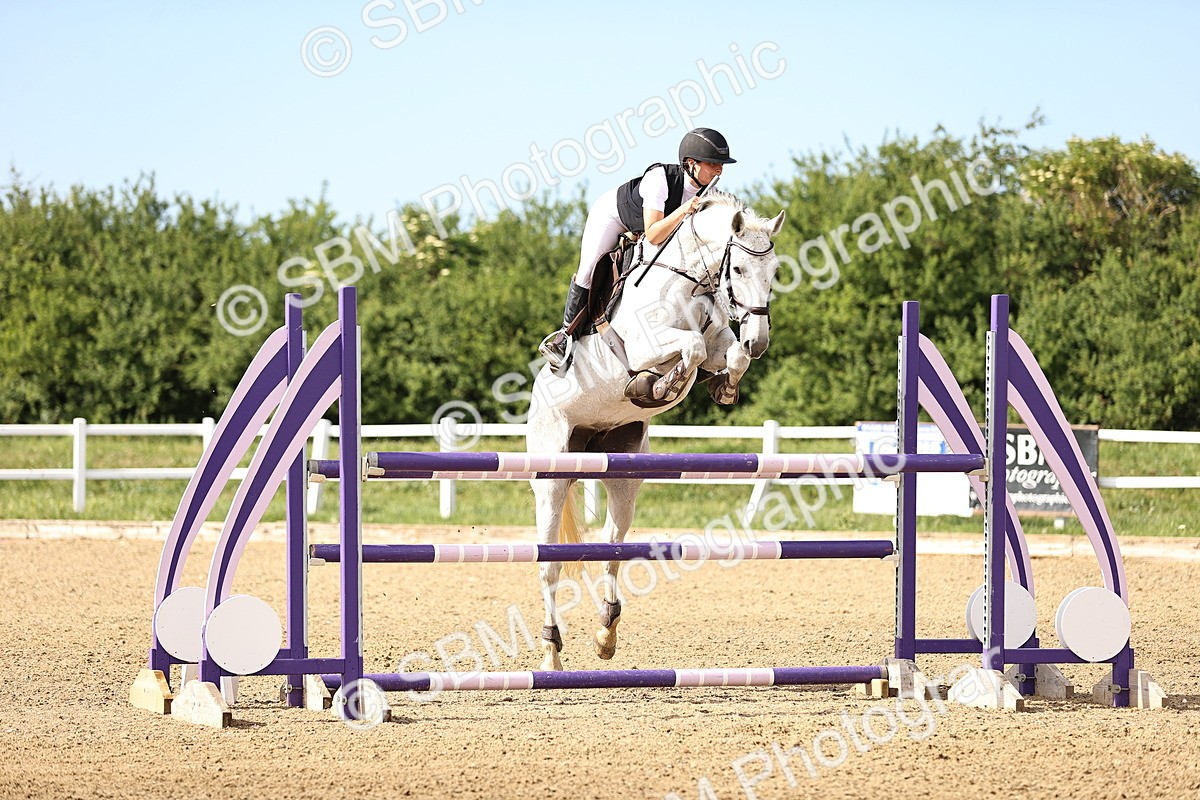 SBM_003018 - Class 5 - Senior Foxhunter - 1.20m