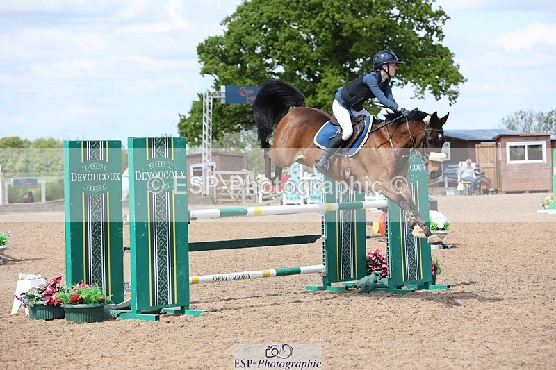 250504-124947-02617 - Cls 5 Pony Foxhunter and 1.10m Open