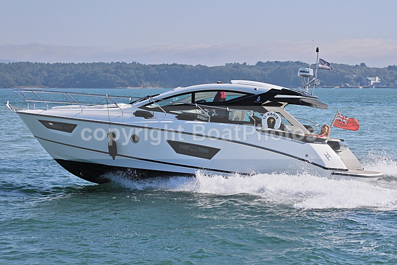 190825 TI KANIS 1Y3A2247 - Motorboats - Hardtop